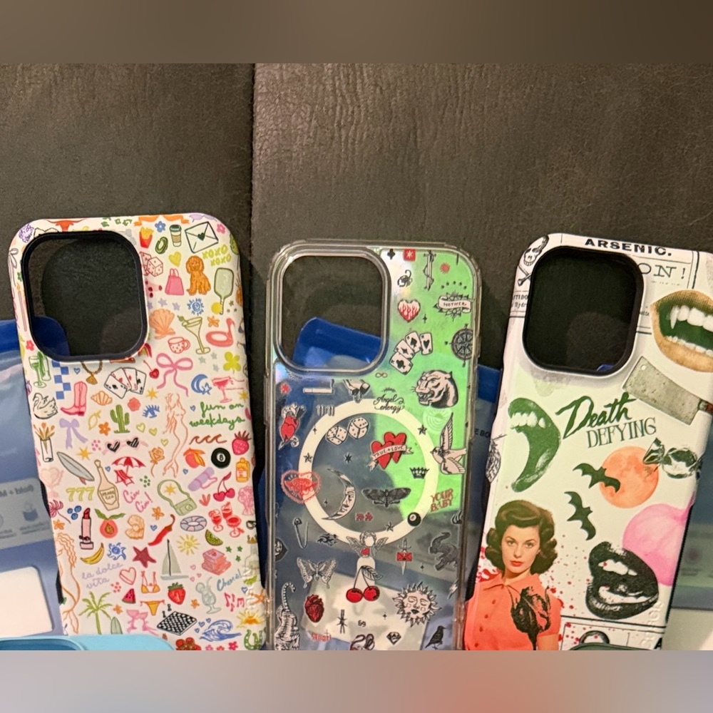 iPhone 16 Pro Max Phone Case Bundle – Like New